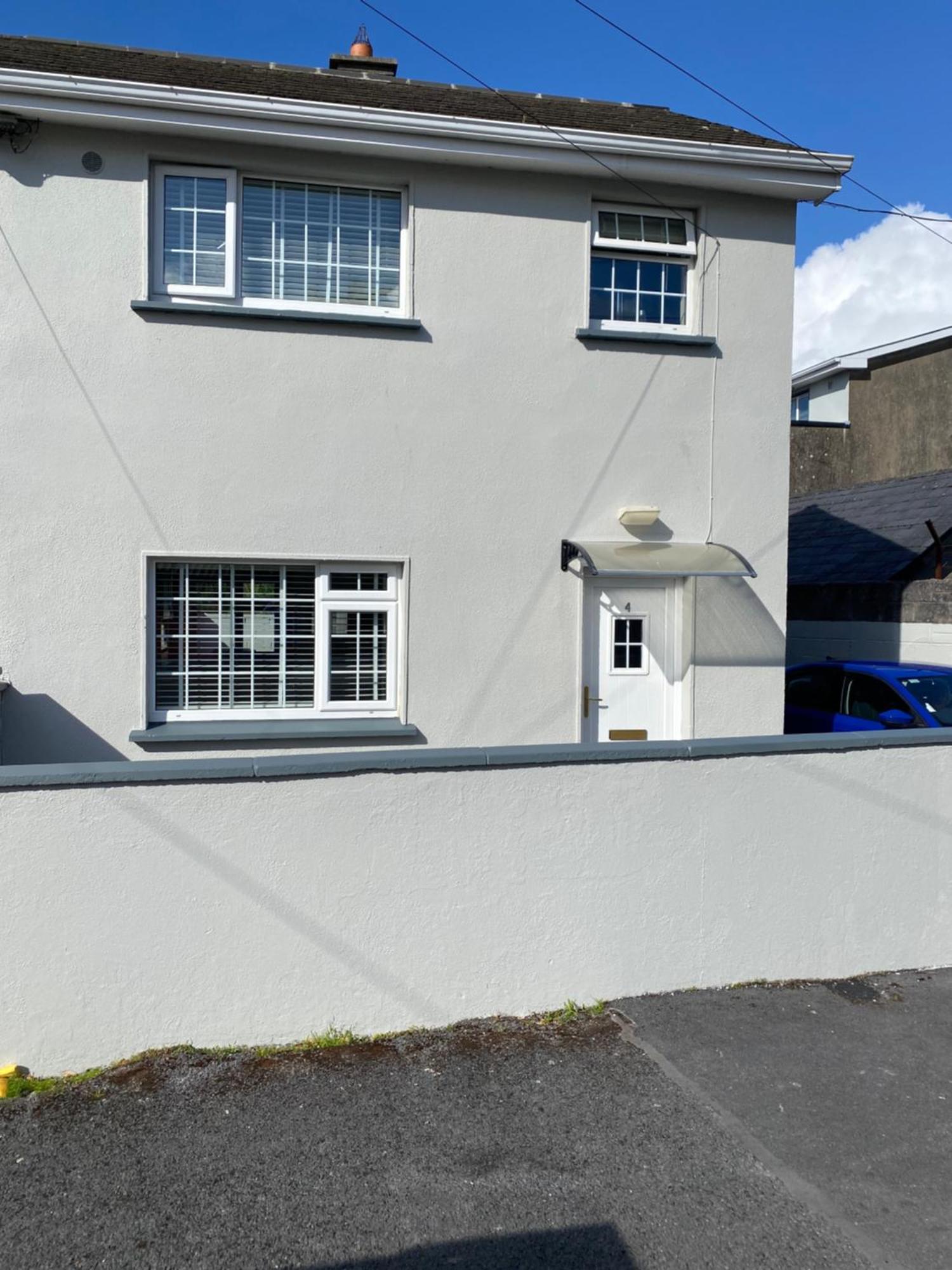 Cheerful 4 Bedroom Town House With Bbq, Galway Exteriör bild